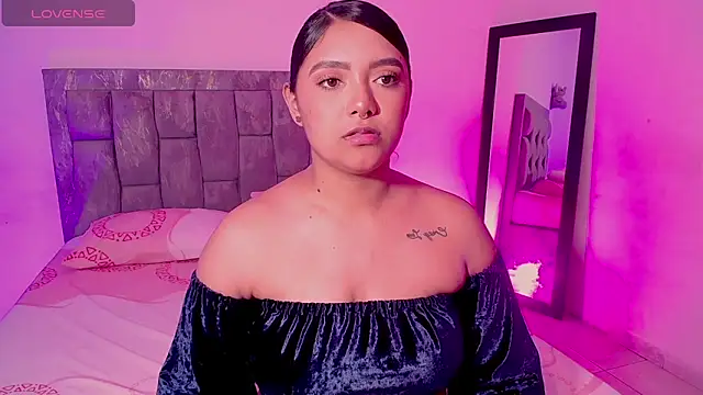 DIANEE 01 online show from January 31, 2026, 8:29 pm