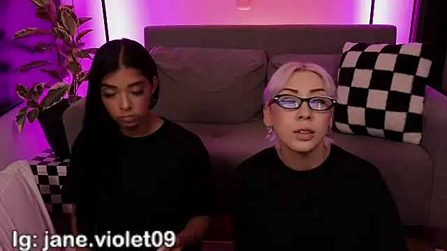 jane hart  online show from December 15, 2025, 1:00 am