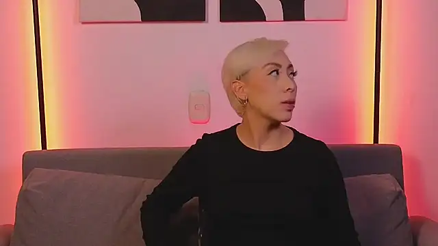 jane hart  online show from March 10, 2025, 2:06 am