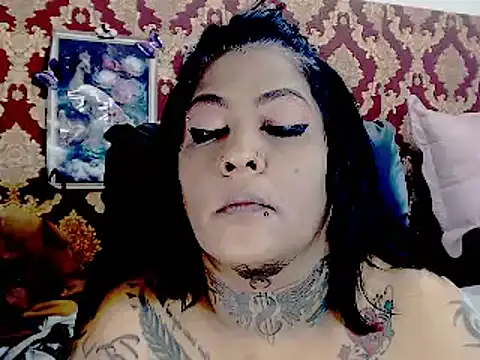 Indiancatz2 online show from September 29, 2025, 3:28 pm