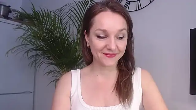 AliciaDesire online show from February 5, 2025, 8:11 am