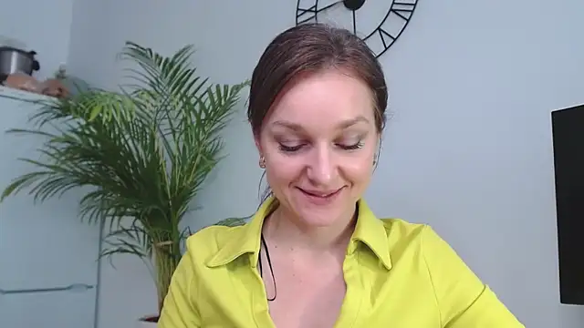 AliciaDesire online show from January 13, 2025, 10:47 am