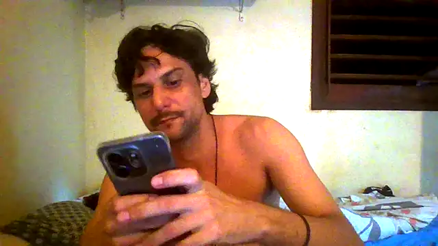 Snapshot of couplemilk chatting on May 16, 2026, 10:53 pm couplemilk online show from May 16, 2026, 10:53 pm