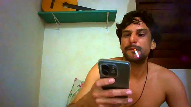 Snapshot of couplemilk chatting on July 6, 2026, 9:39 pm couplemilk online show from July 6, 2026, 9:39 pm