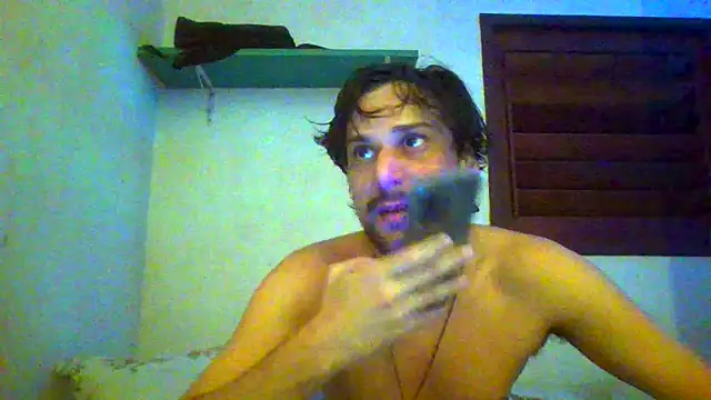 Snapshot of couplemilk chatting on June 10, 2026, 9:27 pm couplemilk online show from June 10, 2026, 9:27 pm