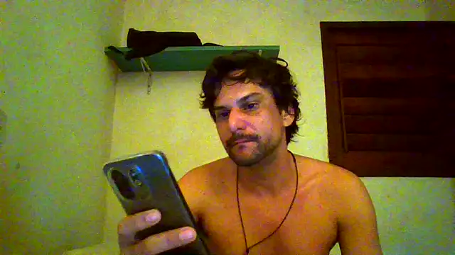 Snapshot of couplemilk chatting on May 22, 2026, 11:03 pm couplemilk online show from May 22, 2026, 11:03 pm