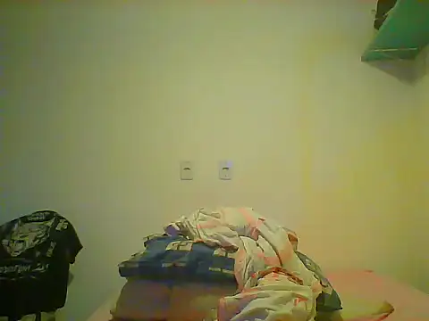 couplemilk online show from February 4, 2025, 3:00 am