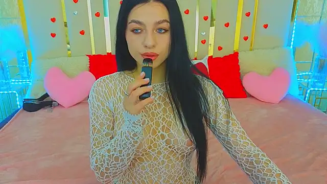 KitnissKiss online show from March 1, 2026, 7:19 am