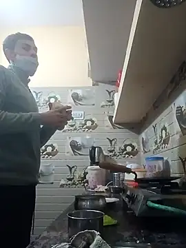 teddy nut online show from January 22, 2025, 3:09 am