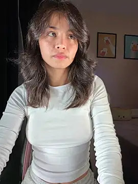 Adriennesexxx online show from February 21, 2026, 10:45 pm