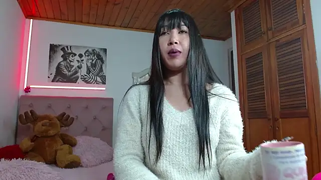 tifanny-squirt online show from November 1, 2025, 8:41 am