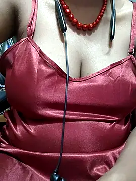 Anjali cute-Pondati online show from March 8, 2026, 2:04 am