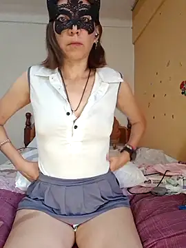 Lunababymylove online show from September 13, 2025, 10:32 pm