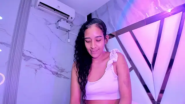 amberr sweett69 online show from April 9, 2026, 6:19 am