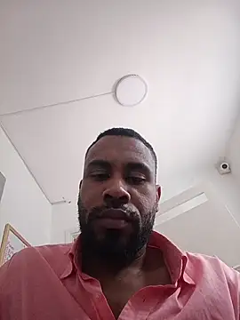 KaelMoreau online show from October 29, 2025, 2:27 pm