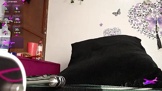 DIORA Latina online show from November 6, 2025, 4:27 am