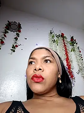 DIORA Latina online show from October 25, 2025, 3:49 am