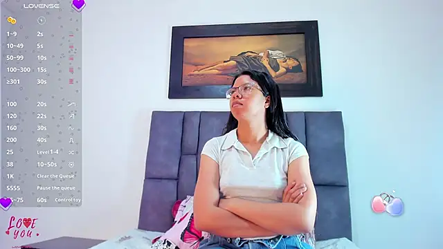 Vahiolet smith online show from April 5, 2026, 2:40 am