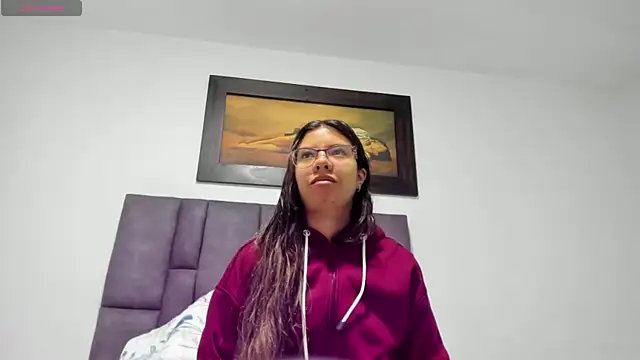 Snapshot of Vahiolet_smith chatting on July 17, 2026, 12:24 pm Vahiolet smith online show from July 17, 2026, 12:24 pm