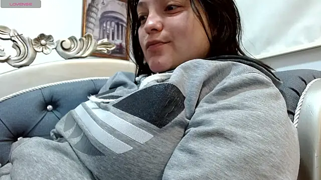 KataleyaStiward online show from May 26, 2026, 12:58 pm