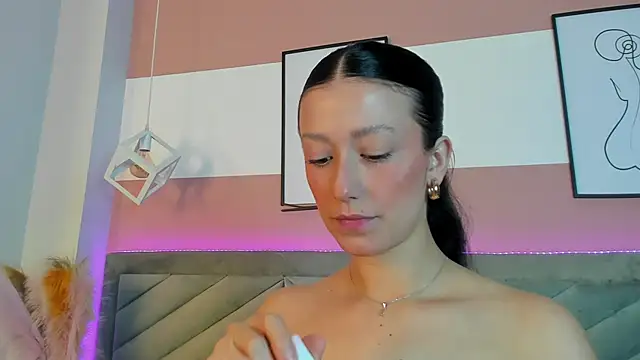 Ary thompson   online show from April 13, 2026, 12:20 pm