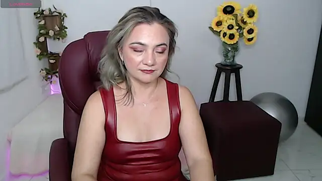 Ghada milf online show from March 13, 2026, 10:26 pm