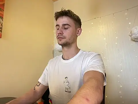 Mike severi2 online show from February 9, 2025, 8:32 am