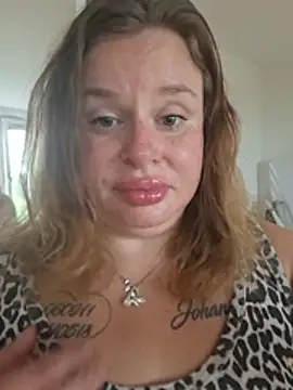 Snapshot of JohannasMishael chatting on July 18, 2026, 2:25 pm JohannasMishael online show from July 18, 2026, 2:25 pm