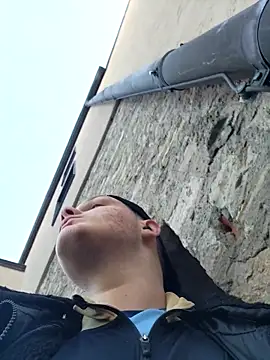 Nicolasjlhkjzl online show from April 8, 2026, 5:31 am