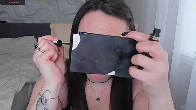 Kendra SXY online show from November 29, 2025, 4:23 am