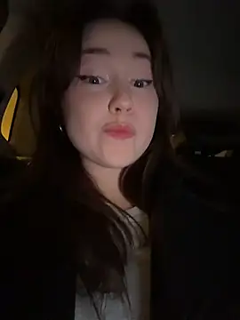 Snapshot of Peachy_Dream chatting on November 16, 2025, 7:07 pm Peachy Dream online show from November 16, 2025, 7:07 pm