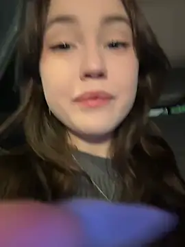 Snapshot of Peachy_Dream chatting on March 10, 2025, 10:02 pm Peachy Dream online show from March 10, 2025, 10:02 pm