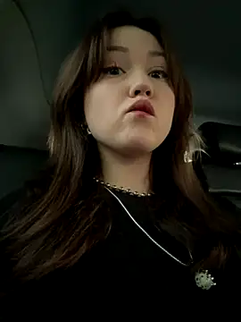 Snapshot of Peachy_Dream chatting on September 10, 2025, 4:06 pm Peachy Dream online show from September 10, 2025, 4:06 pm