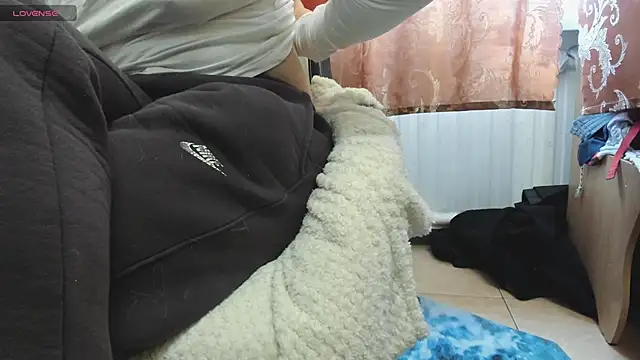 Queen Sport online show from November 18, 2025, 9:45 am