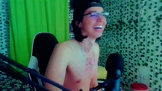 Andy gray online show from October 8, 2025, 5:13 pm