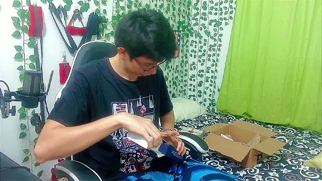 Andy gray online show from December 4, 2025, 11:59 pm