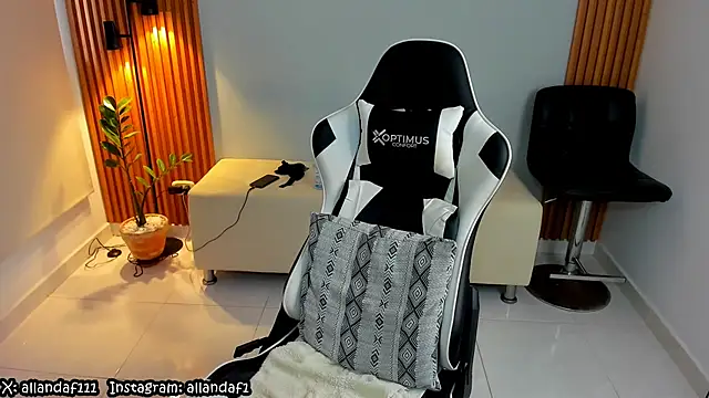 dafboy1 online show from March 1, 2025, 10:10 pm