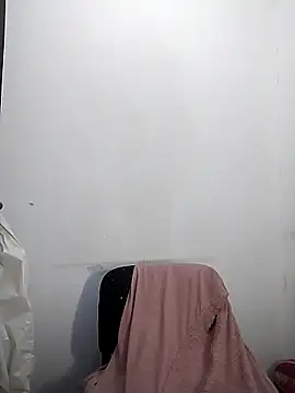 AdelinaJude online show from March 23, 2026, 4:29 pm