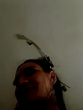 Snapshot of anabella1888 chatting on May 10, 2026, 9:27 pm anabella1888 online show from May 10, 2026, 9:27 pm