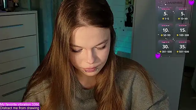 ValBae online show from September 30, 2025, 8:37 pm