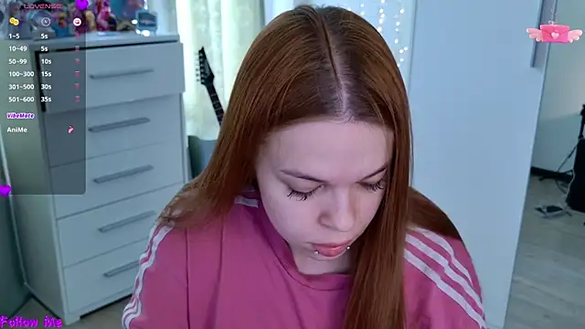 ValBae online show from April 13, 2026, 7:01 am