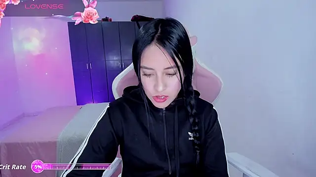 Tinylottie online show from March 8, 2026, 6:00 pm