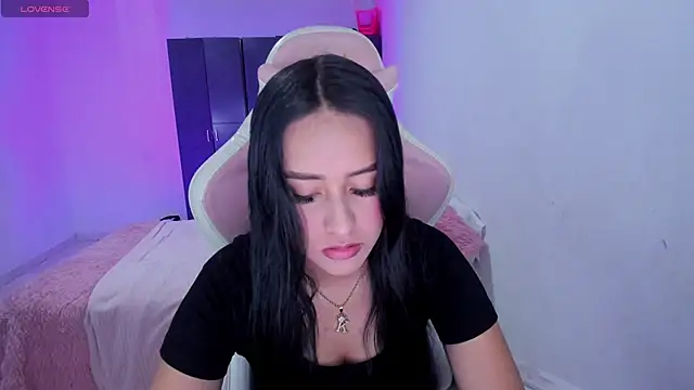 Snapshot of Tinylottie chatting on May 22, 2026, 12:08 am Tinylottie online show from May 22, 2026, 12:08 am