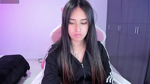 Tinylottie online show from September 30, 2025, 3:56 am