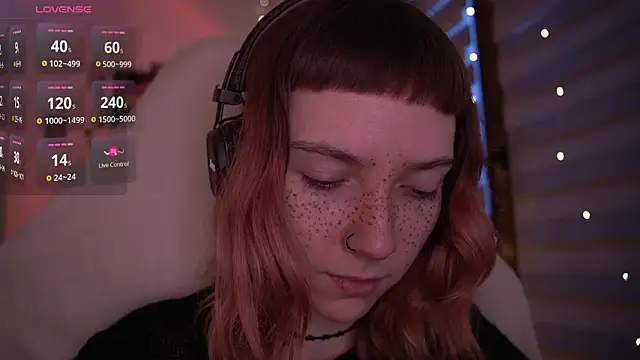 juliapie online show from January 12, 2025, 6:49 am