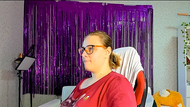 Seductive She Wolf online show from March 19, 2025, 2:46 pm