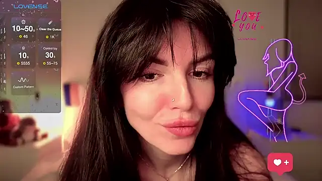 Snapshot of Wonder_Power chatting on March 10, 2025, 11:49 pm Wonder Power online show from March 10, 2025, 11:49 pm