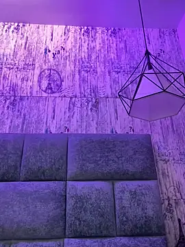 AbyThompson online show from March 20, 2025, 9:13 pm