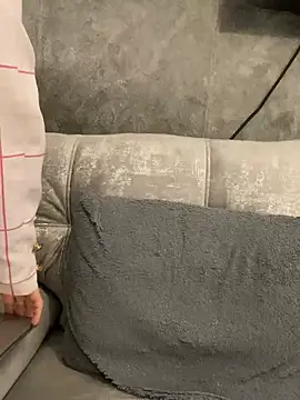 AbyThompson online show from March 21, 2025, 6:38 am