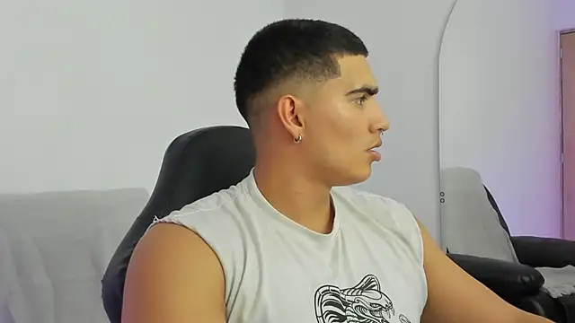 JamesGraay online show from February 11, 2025, 6:30 am